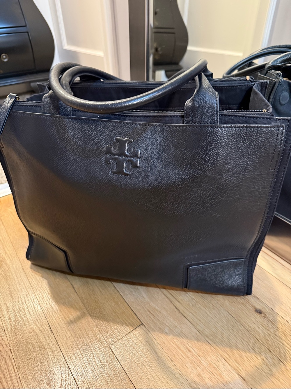 Tory Burch Black Pebbled Leather Tote with Top Handles - Picture 2 of 12